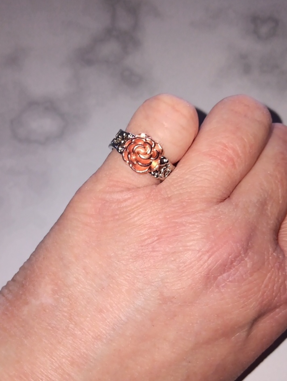 Silver Tone Hollow Cut Filigree Ring Rose Gold Rose Accent Size 6.5 New!